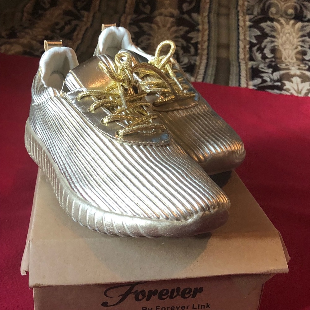 Forever shose size 7